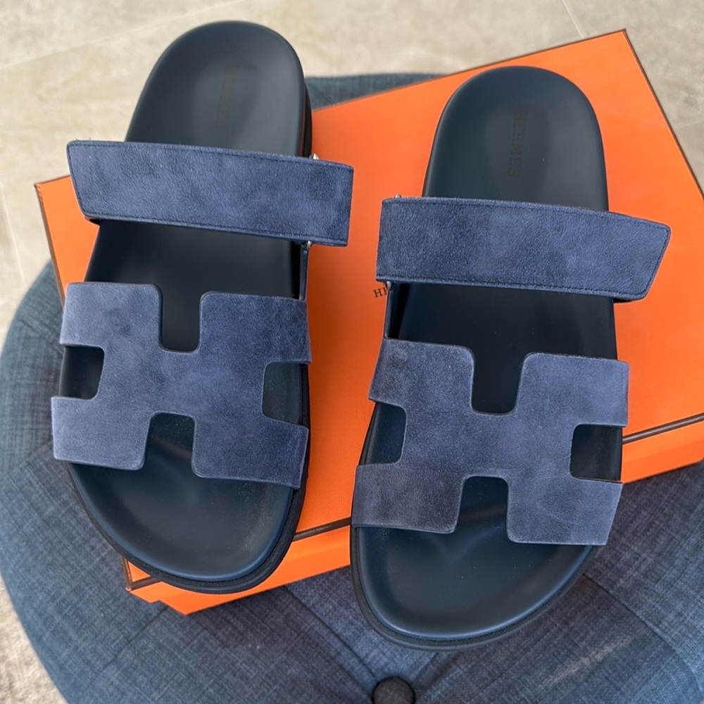 Authentic Hermes women’s Chypre sandals